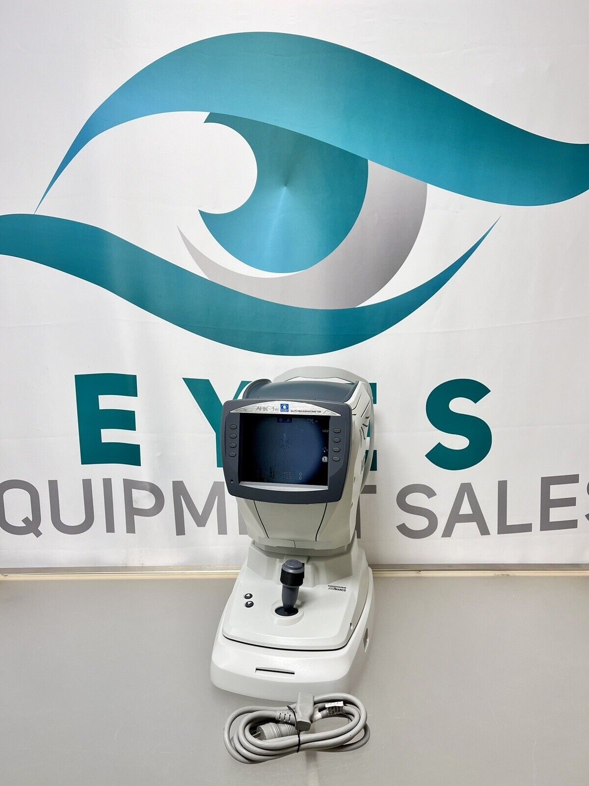 Nidek ARK-1e Auto Ref/ Keratometer - Eyes Equipment Sales