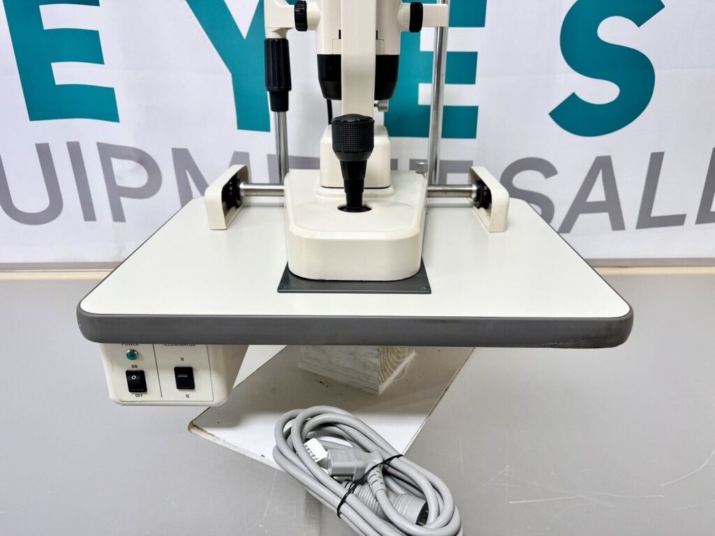 Topcon SL-1E Slit Lamp, photo 2