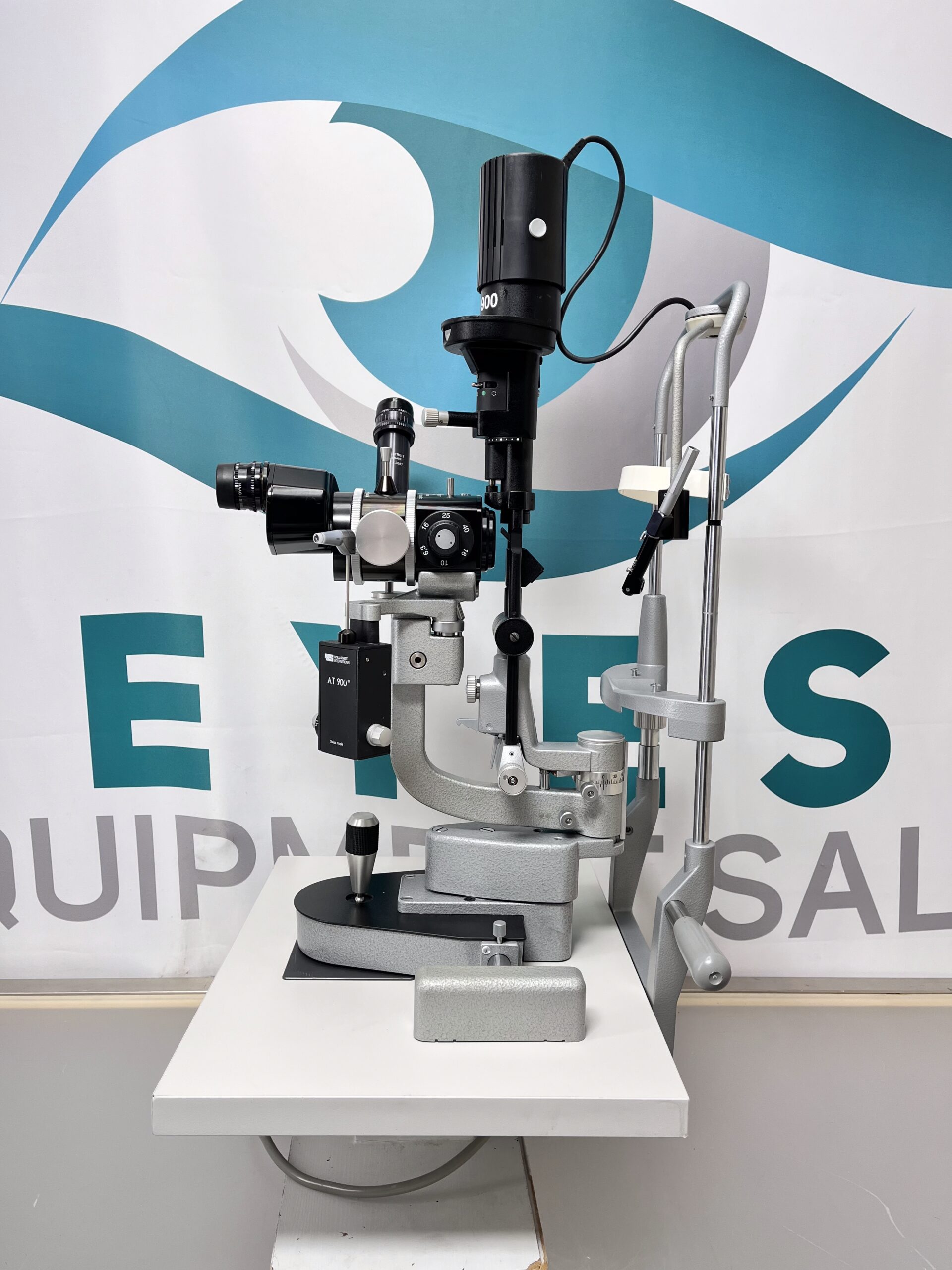 Haag Streit BQ 900 Slit Lamp w/ AT 900 Tonometer, Splitter with Observation Tube - Image 13