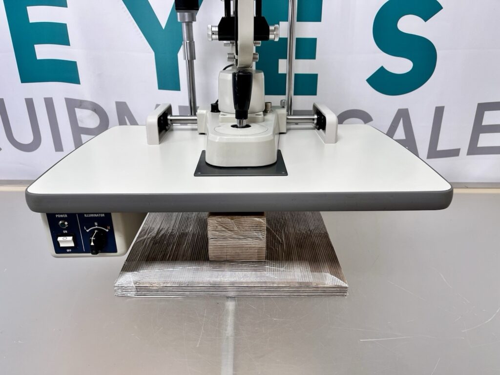 Topcon SL-6E Slit Lamp With Optilasa Tonometer, photo 2