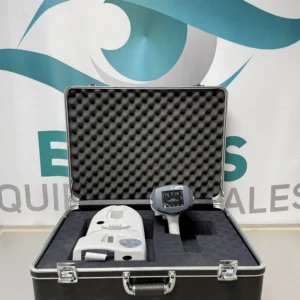 Nidek HandyRef-K Handheld Ref/ Keratometer w/ Carrying Case