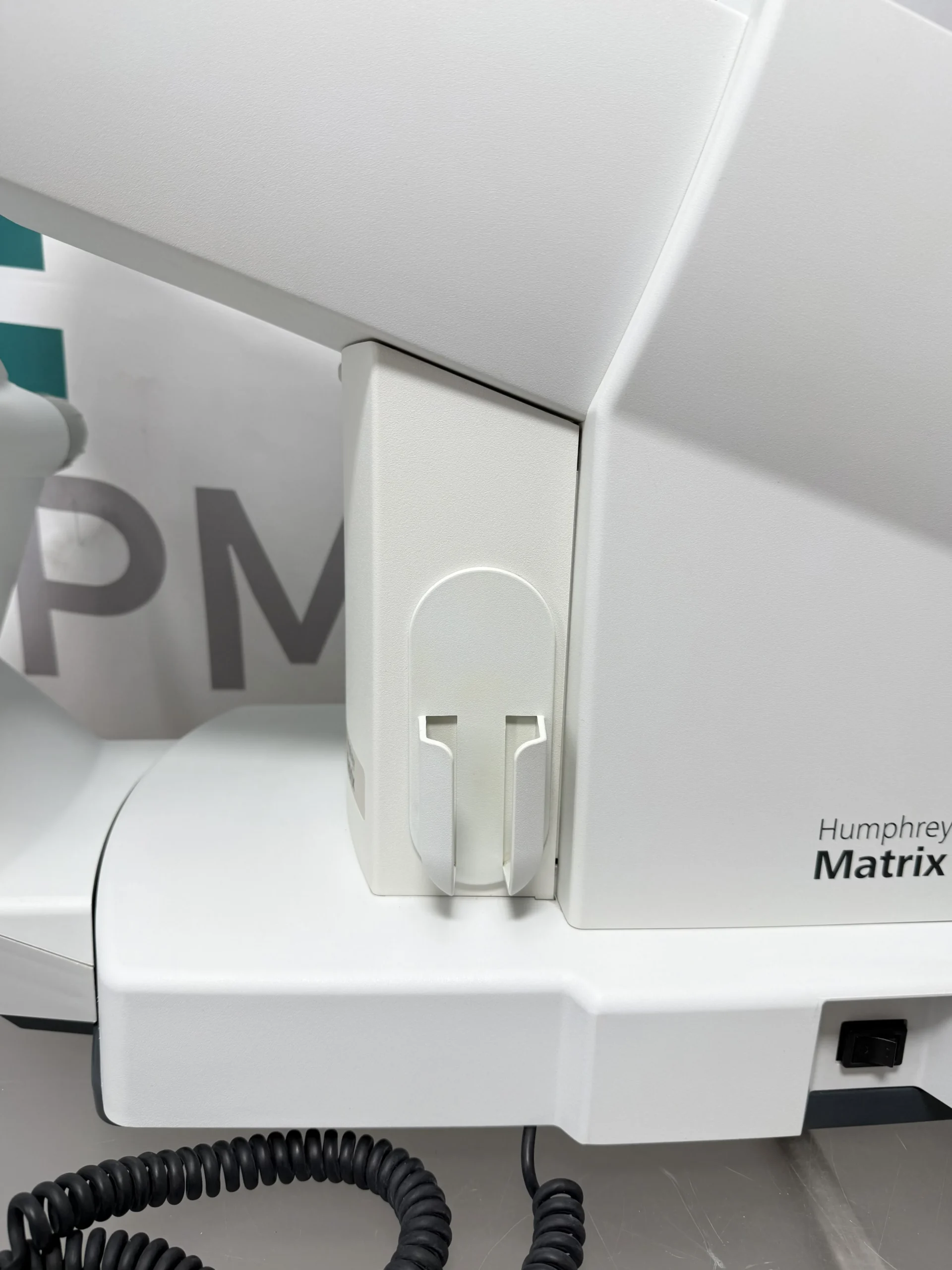 Zeiss Humphrey Matrix 800 Visual Field Analyzer w/ Chinrest - Image 6