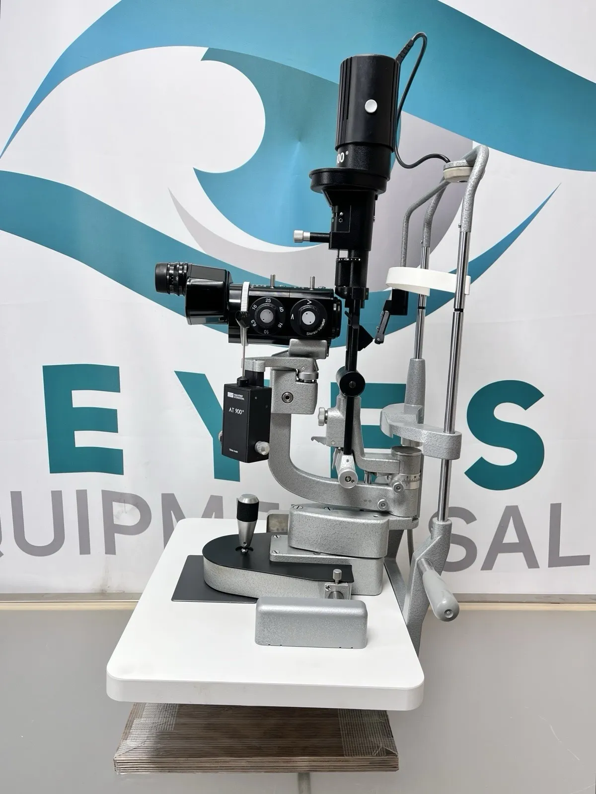 Haag Streit BQ 900 Slit Lamp w/ AT 900 Tonometer, Stereo-Variator Splitter - Image 5